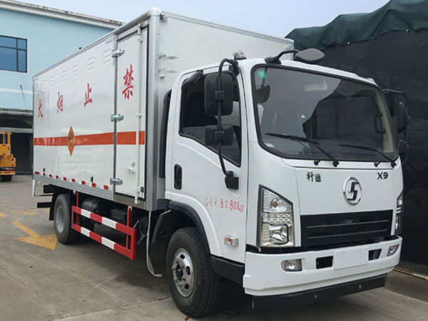陝汽5米1（3.3噸）爆破器材車(chē)