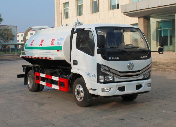 東風小(xiǎo)多利卡5立方吸糞車(chē)